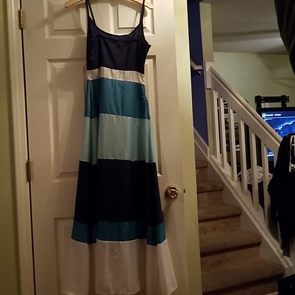 Full Length Dress - Picture 3 of 3